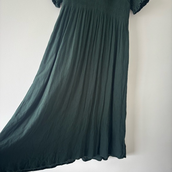 GAP Elegant Dark Green Maxi Dress - Picture 4 of 10